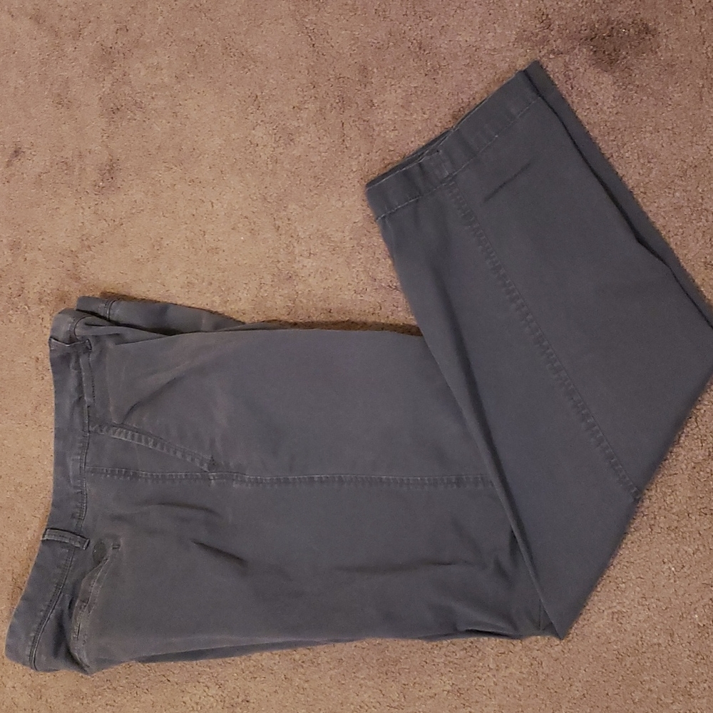 BANANA REPUBLIC CHINO